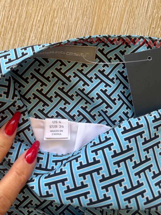 Cutter & Buck Blue and Black Geo-Print golf skort size 4 - Picture 7 of 9